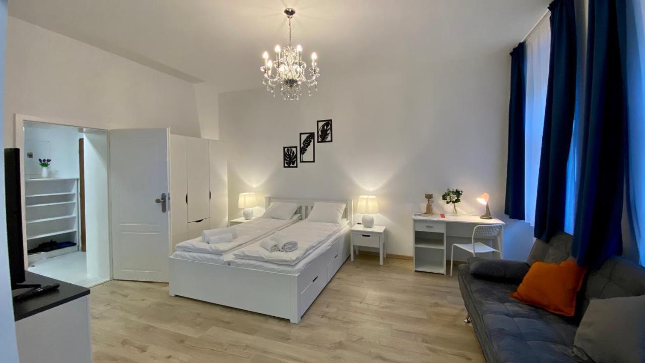Top Class Apartments In Carlsbad Karlovy Vary Exterior photo